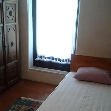Kizilbel Evleri أوزوملو